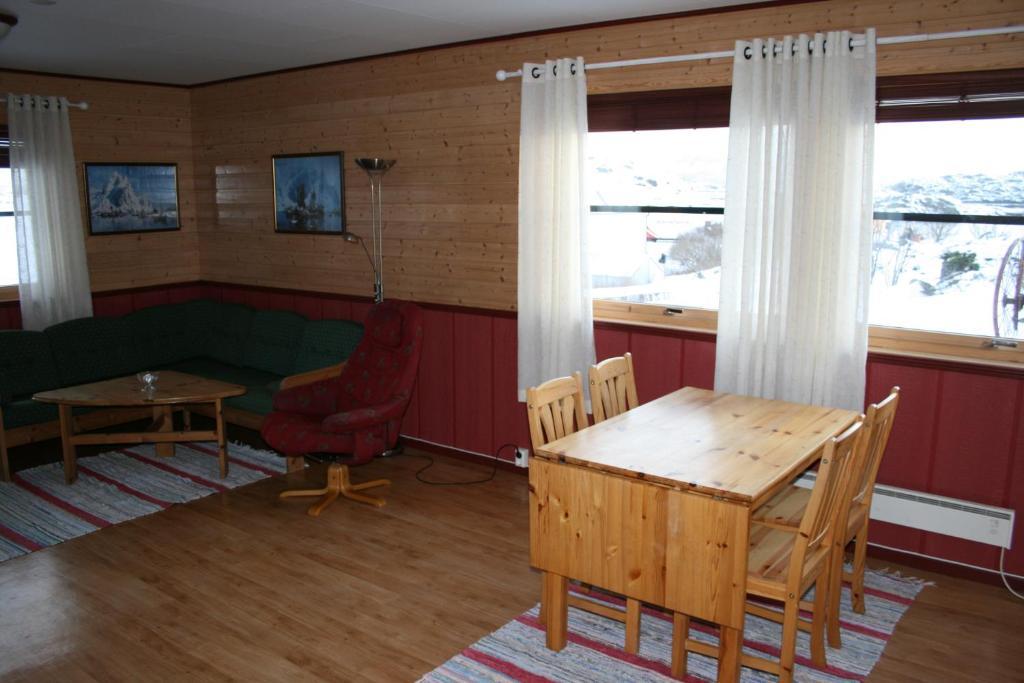 Hotel Offersoy Feriesenter Pokoj fotografie